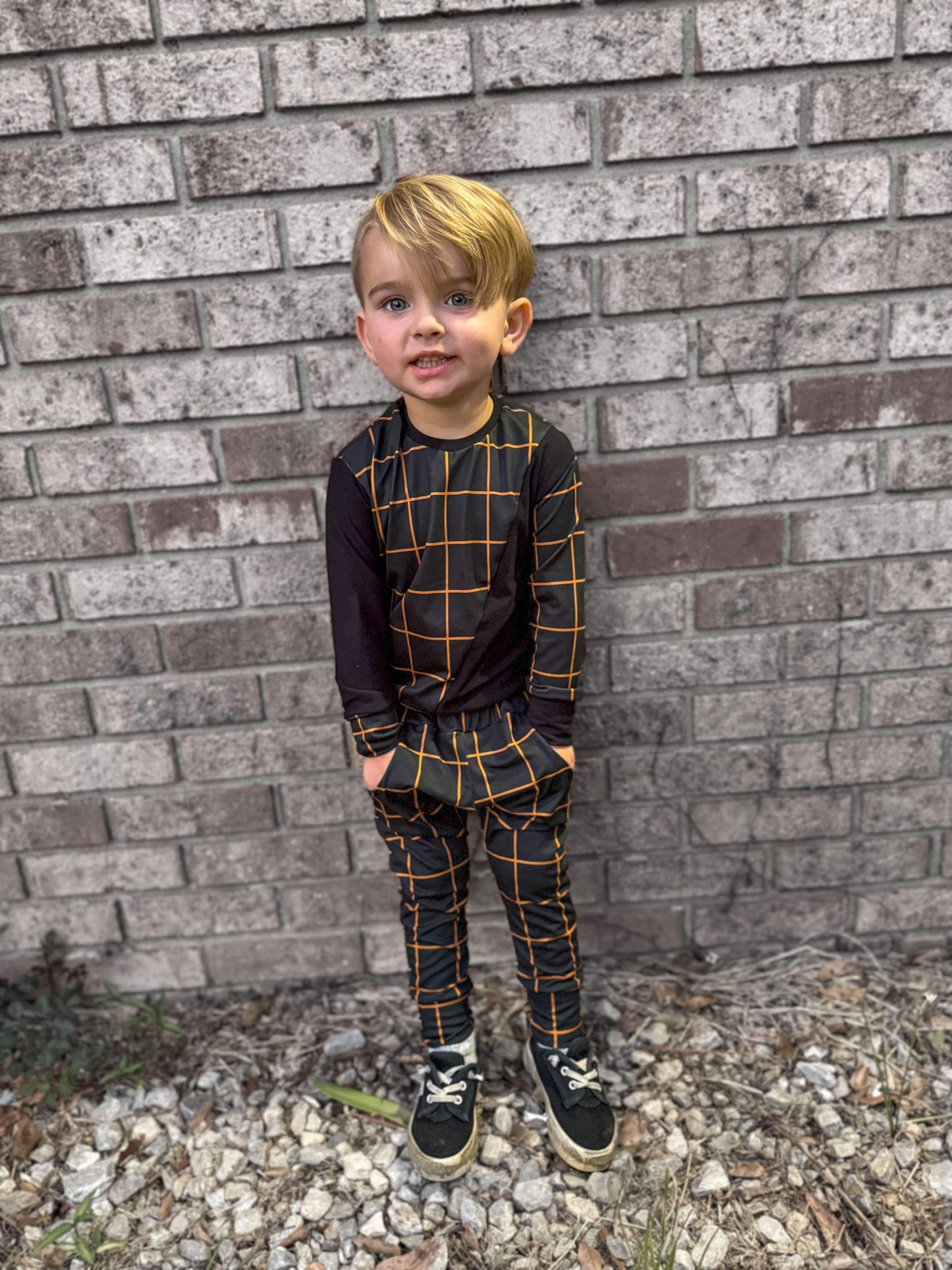 Black and brown plaid